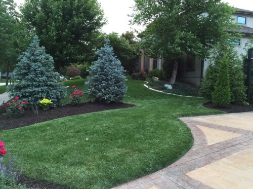 Landscape Mulch Installation Kansas City, MO